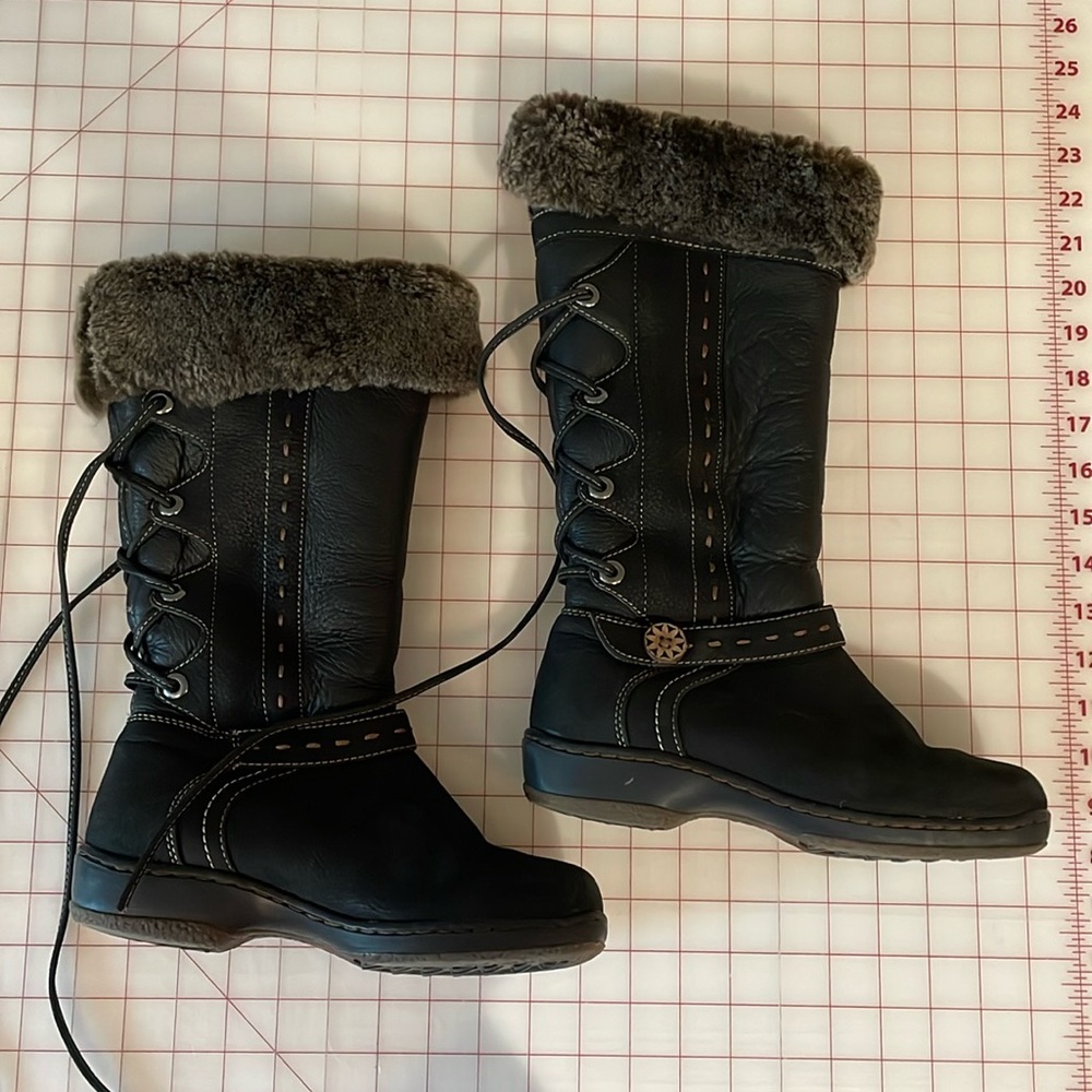 Blondo Tall Boots 7 1/2 Aqua Protect Tall Lace Up EUC